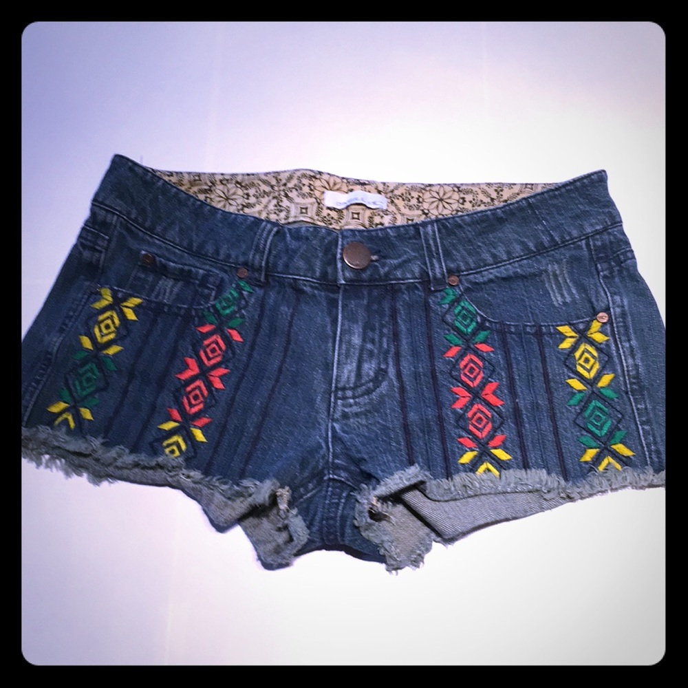O’neill Denim Shorts with Embroidered Design, Sz 7